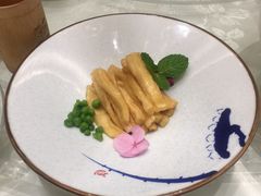 -泓历皇朝酒店(东亭店)