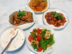 -爱月宝月嫂·育儿嫂(哈尔滨总店)