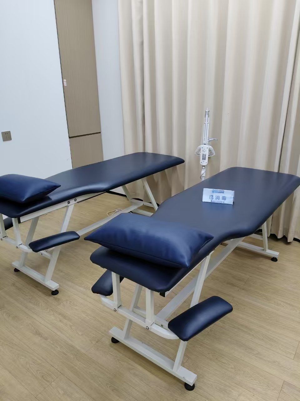 针灸治疗,缓解疼痛