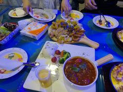 -玩元素·家庭游乐成长中心(香格里拉店)