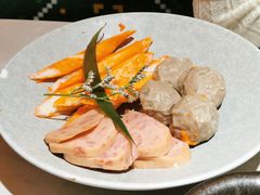 -芸山季·云南野生菌火锅(人民广场来福士店)