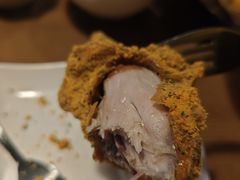 -BHC炸鸡(明洞总店)