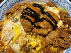 鹅肝肥牛盖浇饭和鳕鱼套餐-阿吾罗日本料理(K11艺术中心店)
