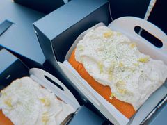 -白蘭BLANK(杭州湖滨银泰in77C区店)