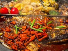 -鸣记脆皮烤鱼(三八广场店)