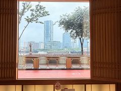 -蟹家大院 · 独揽江景(滨江店)