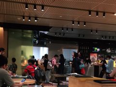 大堂-麦当劳(龙阳路店)