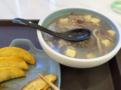 -老新隆牛肉锅贴(新街口店)