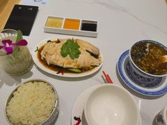 -芽笼芽笼新加坡餐厅(环球港店)