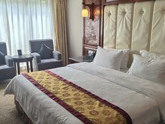 -岳阳阿波罗御庭酒店(岳阳楼区南湖广场店)