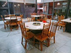 -九道菜有鸡鱼头(石鼓路店)