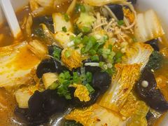 -渝是乎酸菜鱼·川渝小炒(新世界百货望京店)