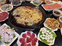-锅首鲜品火锅(鸳鸯店)