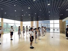 -小荧星艺校(浦东中环分校)