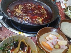 -赵美丽·重庆社区火锅·直营店(火车东站·中豪国际店)