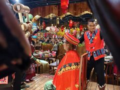 -老滇山寨•云南特色菜•地方菜•民族风情歌舞表演(金碧店)