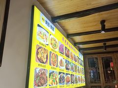 -华光驿站私房菜·黑金冠