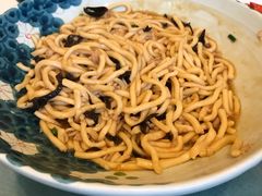-沙龙酒家
