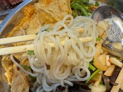 -柳州肥姨妈大骨螺蛳粉(东靖路店)