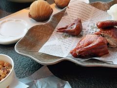 -蝴蝶里·粤菜·点心(滨江龙湖店)