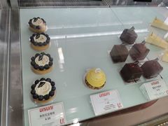 -UNI UNI(环亚凯瑟琳店)