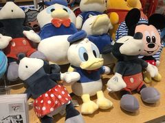 -名创优品(陕西西安大唐西市购物中心店)