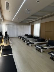 -亦美瑜伽·普拉提