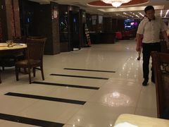 -胡记饭店(保工街店)