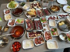 -张哞哞·鲜切牛肉自助火锅(高德置地店)