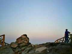 -鬼笑石后山停车场