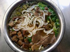 -花溪牛肉粉(八鸽岩店)