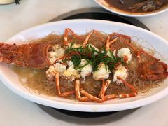 清蒸龙虾-鑫悦楼煎蟹·16年海鲜大排档