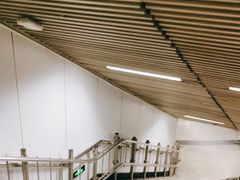 -衡山路(地铁站)