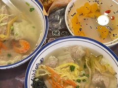 -长人馄饨铺(解放街店)