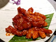 清迈菠萝咕噜肉-觅山云南菜(泊富ICITY店)