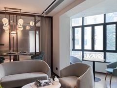 -衡山路(地铁站)