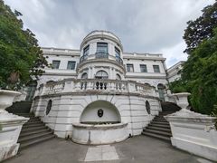 -上海市工艺美术博物馆
