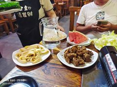 -海拉尔碳烤羊腿烤鸽子(吕营店)