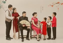 -上花轿婚纱摄影