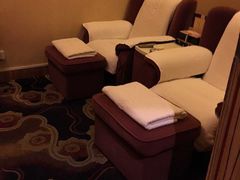 -玉珑泉·汤泉美食水疗(海珠店)