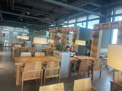 -魔方城市书房(中街益田店)