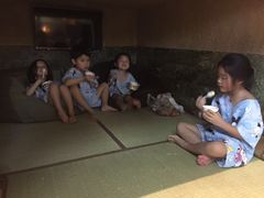 -丽池宫韩式汗蒸会馆(华灯坊店)