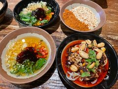 冒猪脑-串大叔炭火烤串·鸡西大冷面刀削面(总店)