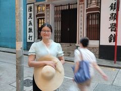 -香港大学