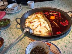 -鸿姐老火锅(疁城新天地店)