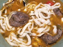 手切酸菜牛腱子面-陳八两面家(滨江天街店)