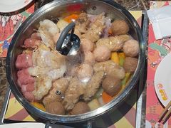 -御上皇三汁焖锅(薛城万达广场店)