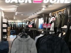 -上海置地广场(南京东路店)