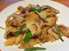 腊肉炒豆丝-顺香居·老字号湖北菜(江汉路店)