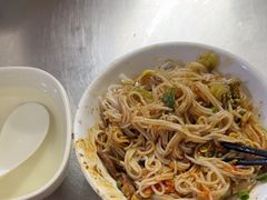 -宋记海南粉传承老店(人民西路店)
